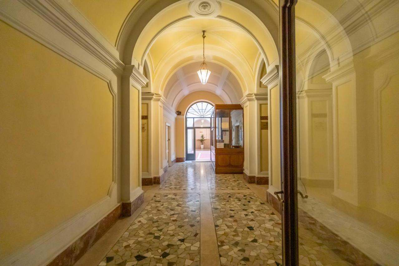 Ginevra Suite Рим Екстериор снимка